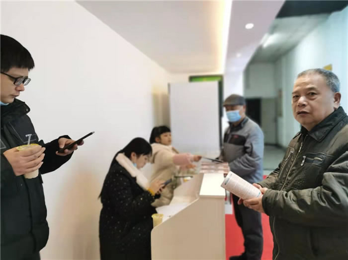 四川中青旅綿陽分社、綿陽市中旅假日旅行社、綿陽自來文化傳播有限公司24H自助售貨服務盛大開業(yè)